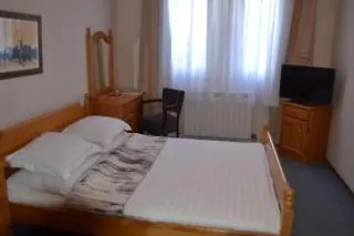 Vendégház Europa 4*